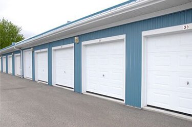 Entrepots, mini entrepot et storage accessible 24H sur 24H sur la rive sud de Montréal Entrepots, mini entrepot et storage accessible 24H sur 24H sur la rive sud de Montréal